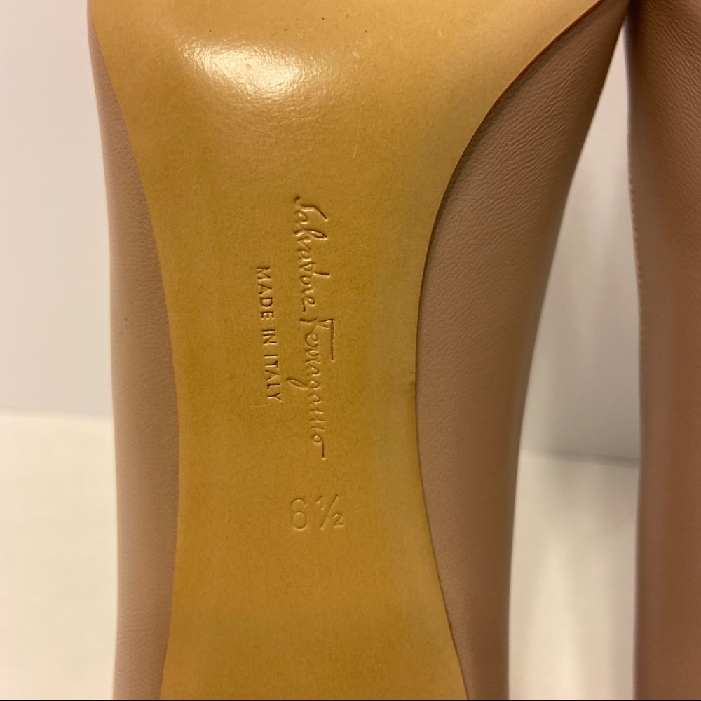 Salvatore Ferragamo 70mm High Heel Nude Pump - Picture 12 of 15
